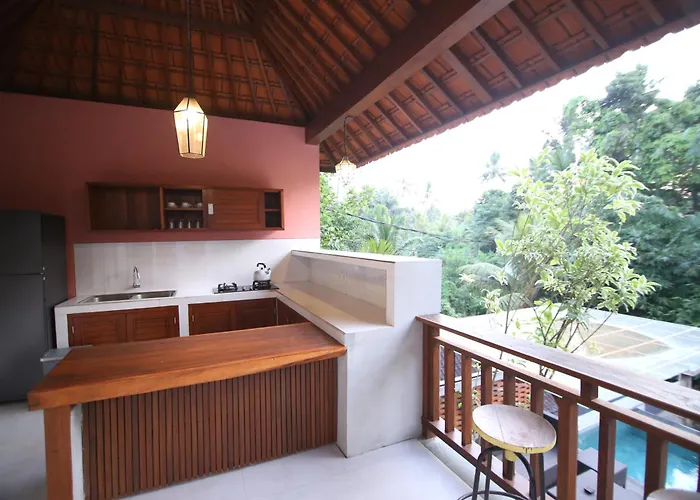 Pensión Tabeng Private 4*
